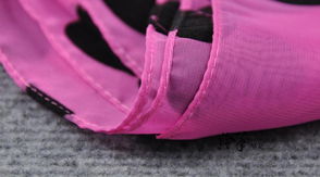 悠蝶翩躚 羚羊早安植絨工藝絲巾，演繹女士氣質(zhì)新風(fēng)尚